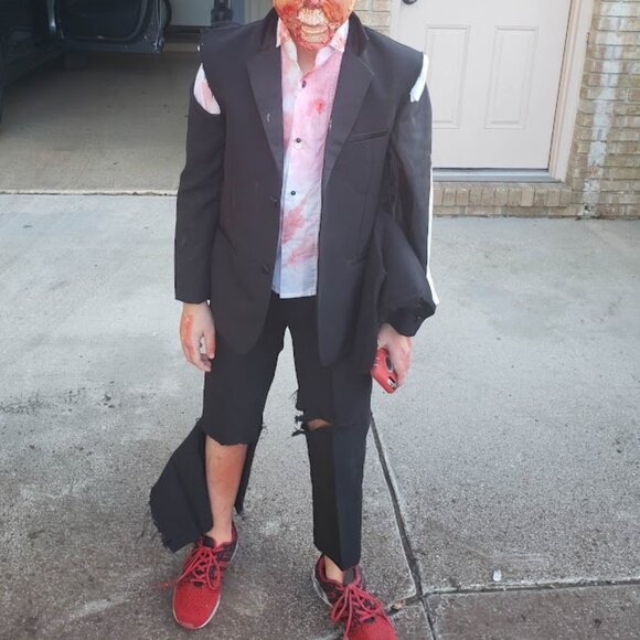 Holloween Walking Deadl Suits (Suits only) sz S Kid - Picture 1 of 5